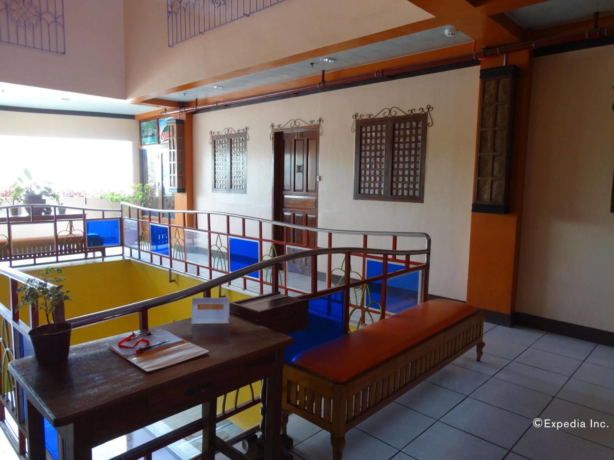 Corazon Tourist Inn Puerto Princesa Екстериор снимка